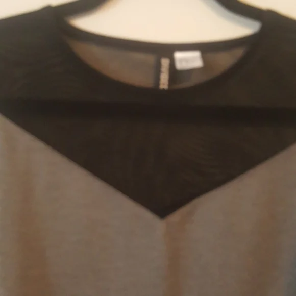 Divided by H&M medium cocktail dress - Picture 4 of 7